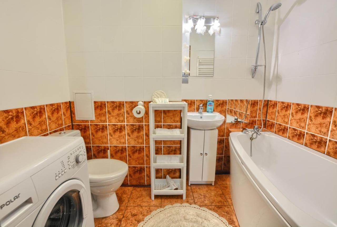 Apartamenty Bieszczadzki Aniol Ustrzyki Dolne Buitenkant foto